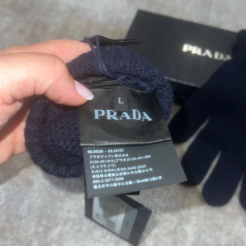 Men’s Prada Gloves - Picture 5 of 6